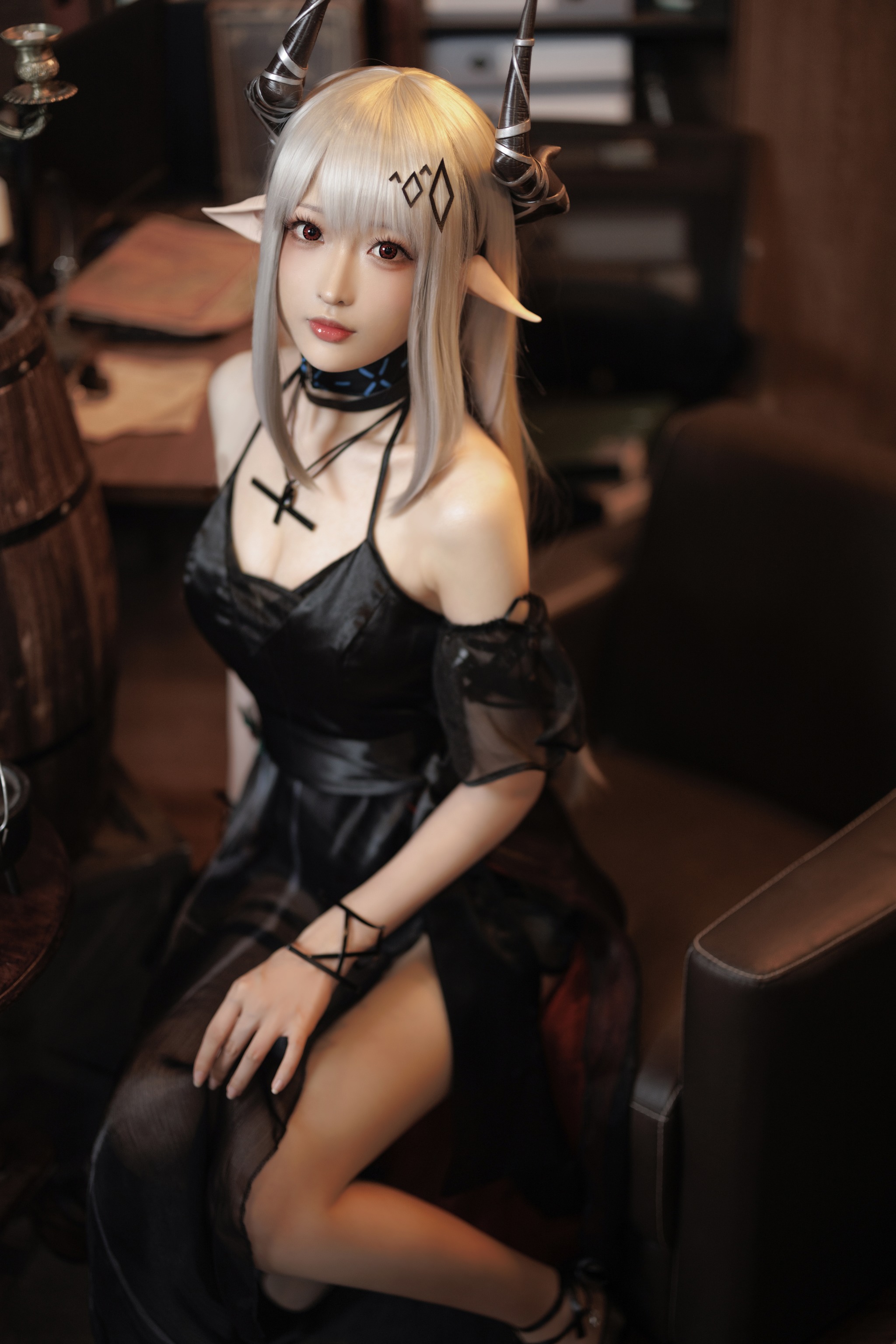 图片[1]-南宫 – NO.094 明日方舟-泥岩礼服[21P]-XikXak